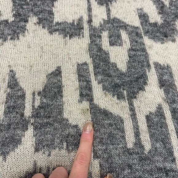 Chicos Turtle Neck Quarter Sleeve Sweater Size 1(8) - Picture 4 of 9